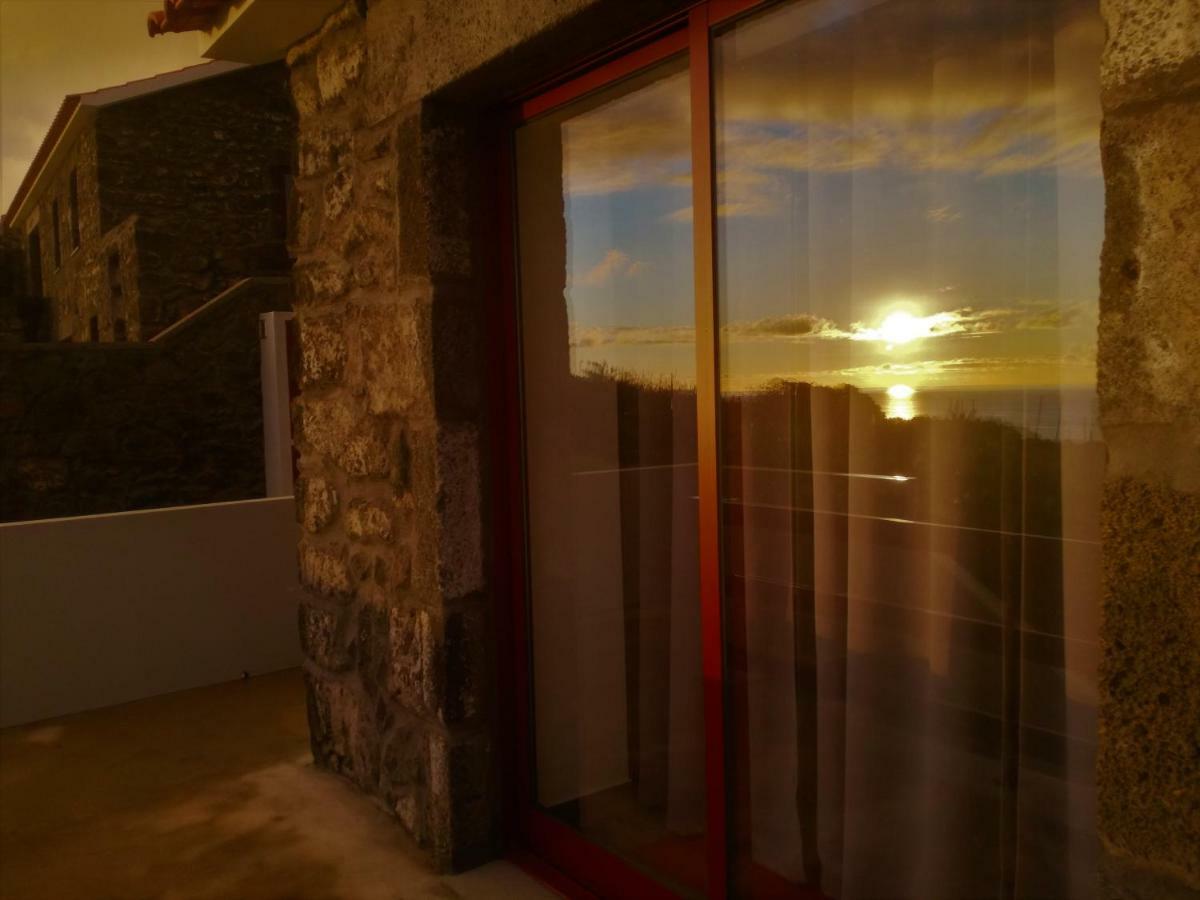 Melo'S Place Мадалена Экстерьер фото